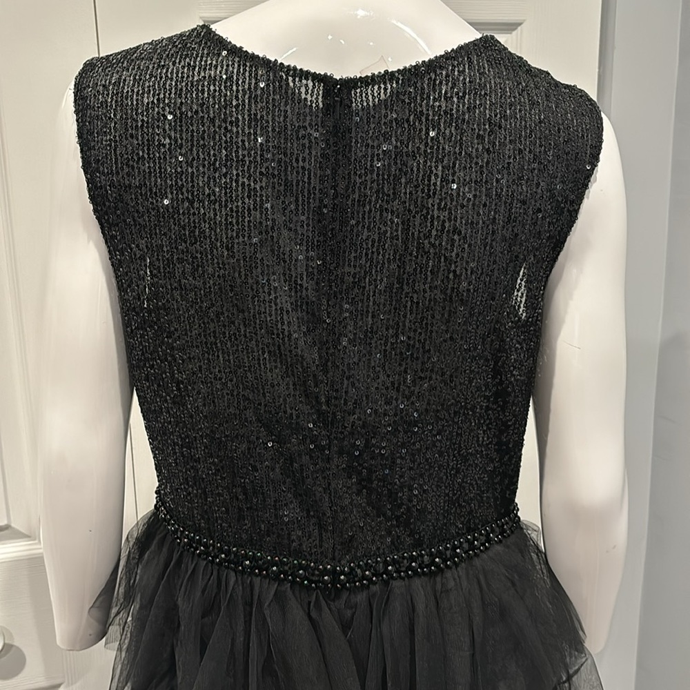 NWOT Mac Duggal ruffle tulle tiered sequin top gown - Picture 9 of 15